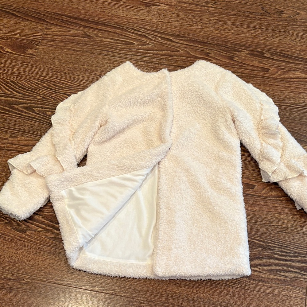 Cream Fuzzy Ruffle Sleeve Jacket - Picture 2 of 11